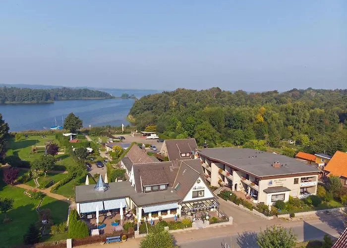 Haus Schwanensee 19 *